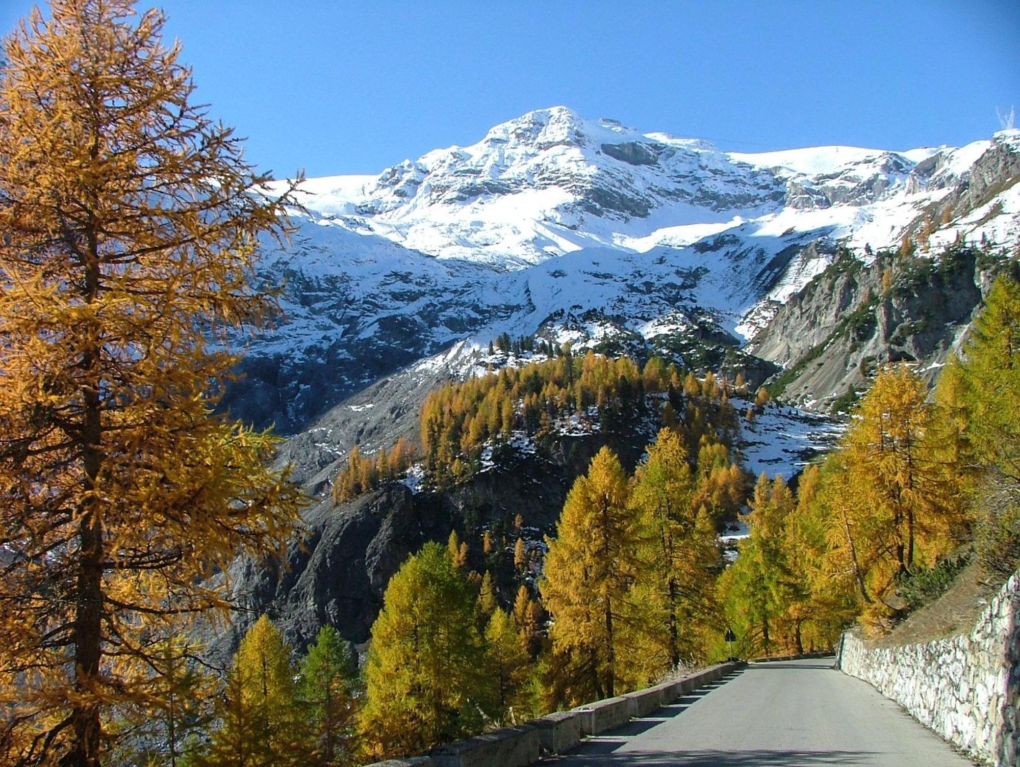 Hotel Madatsch Trafoi Bagian luar foto