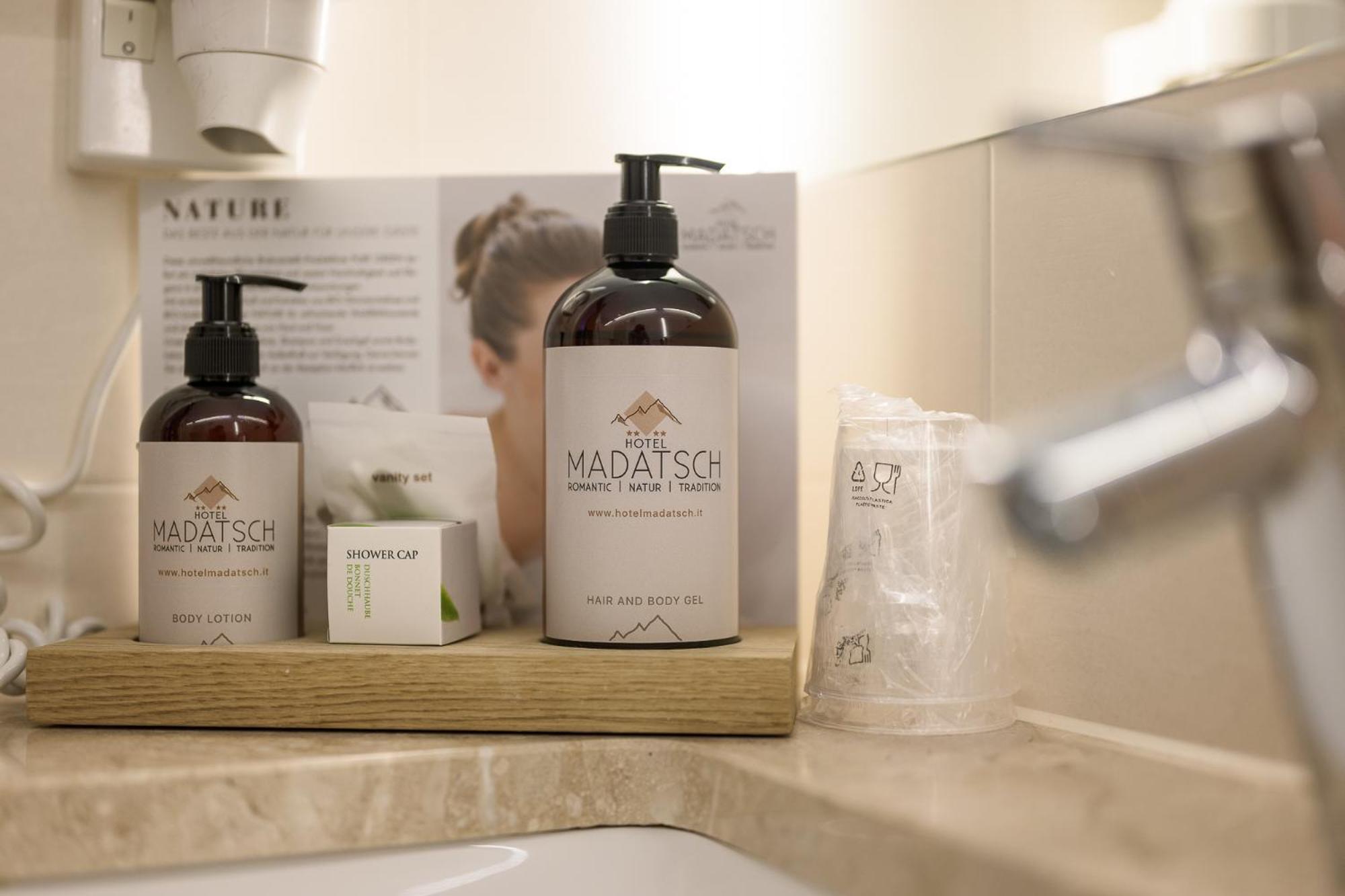 Hotel Madatsch Trafoi Bagian luar foto